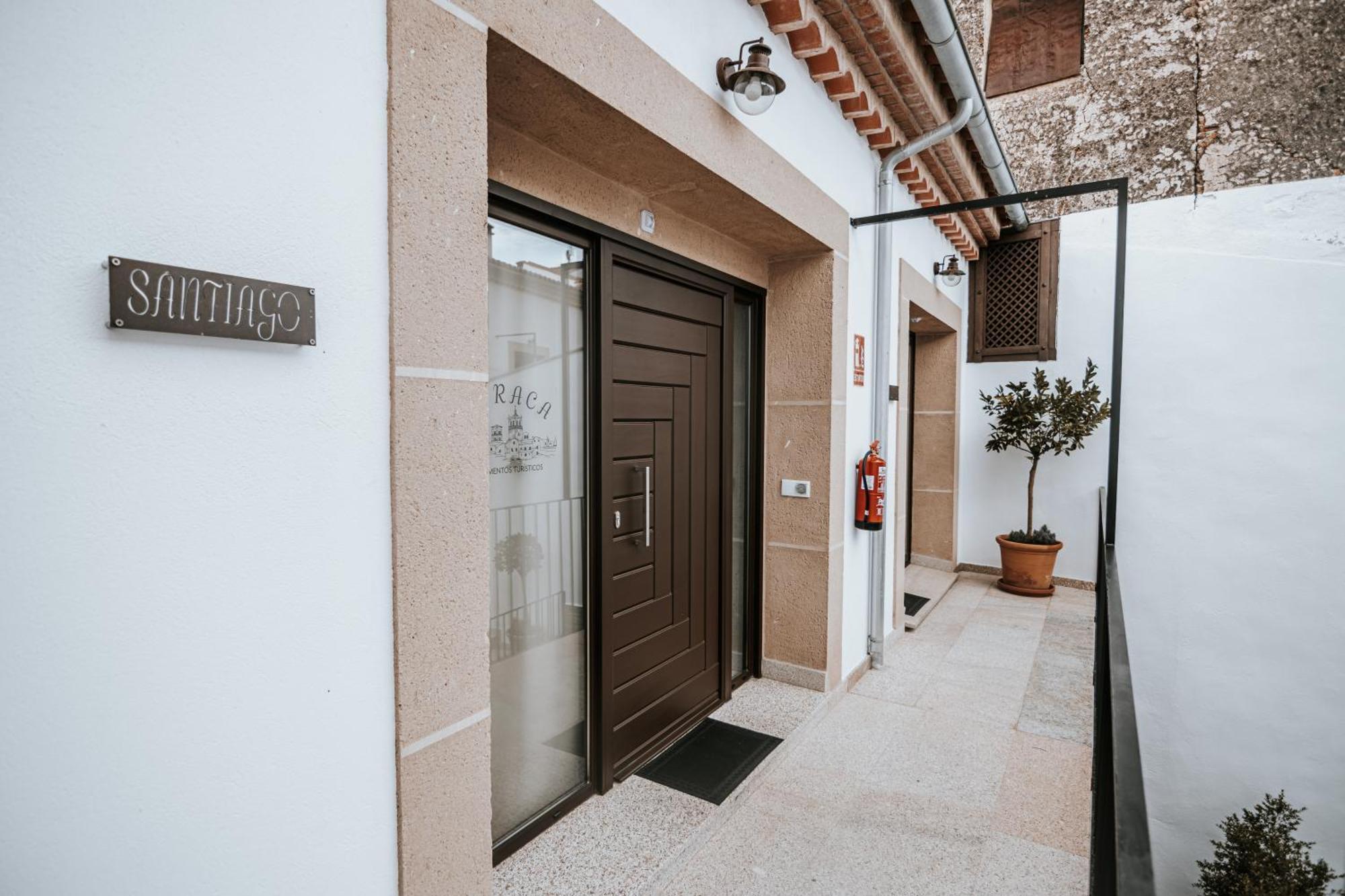Apartamentos Turaca Trujillo Bagian luar foto